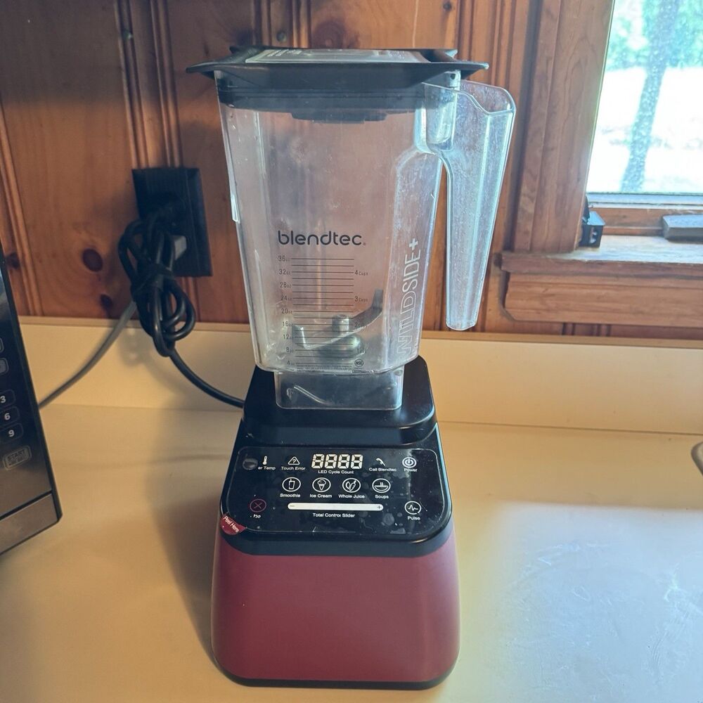 Classic Blendtec Total Blender Designer Blender Model CTB3 Red Wildside Designer